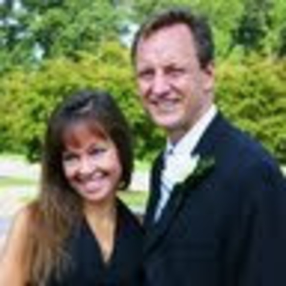 Meet your Posher, Amy - Picture 1 of 1